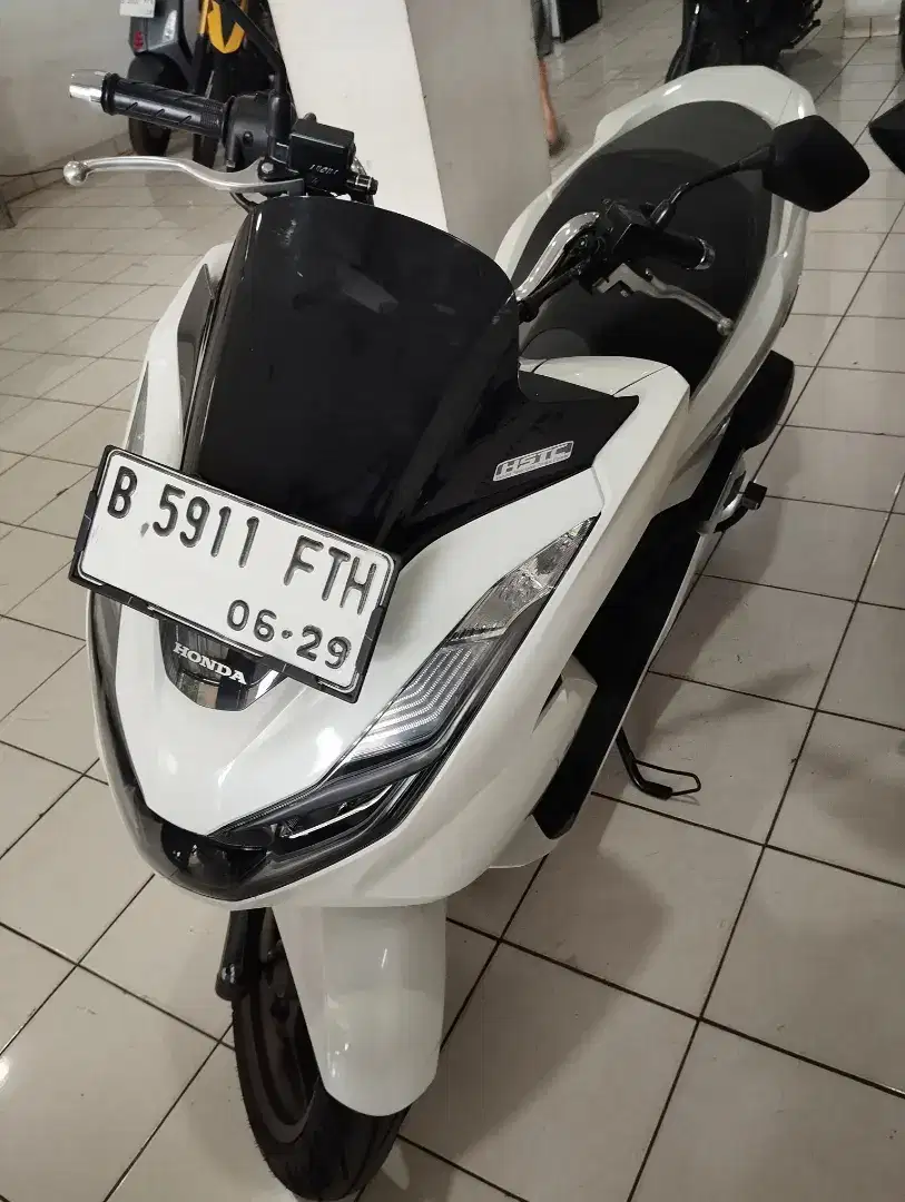 HONDA NEW PCX 160 ABS 2024 CASH KREDIT, CC / TT