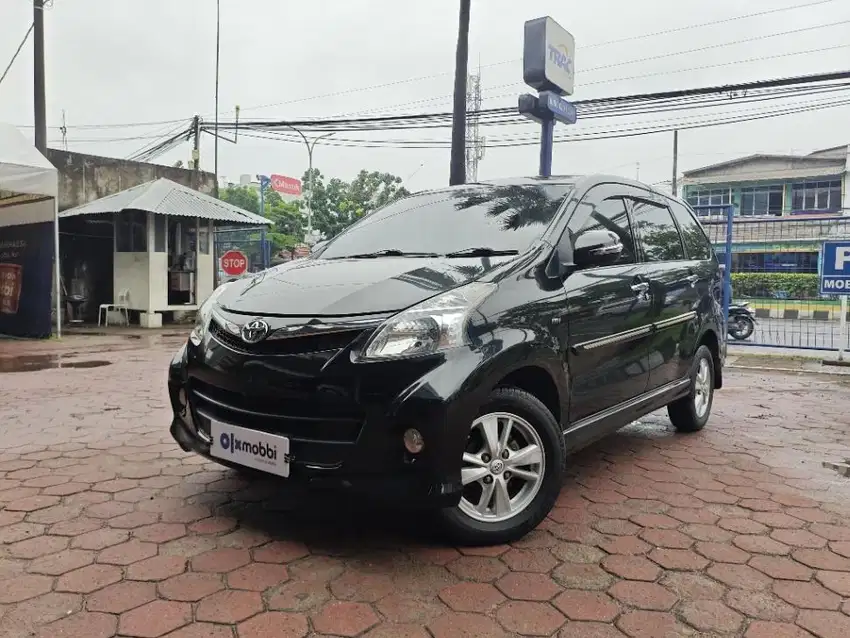 Pajak Panjang TDP 11JT Toyota Avanza 1.5 Veloz Bensin-MT 2013 Hitam