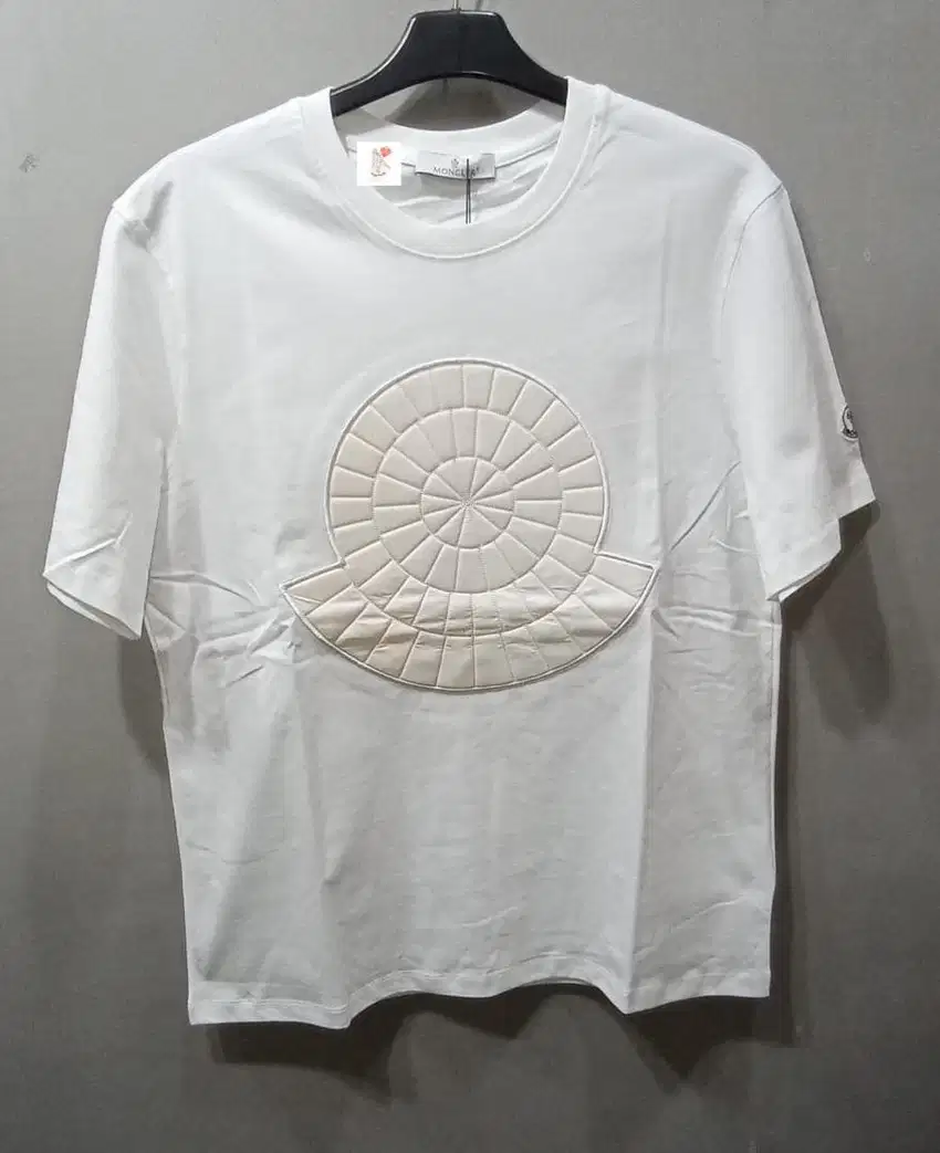 MONCLER BIG LOGO WHITE TSHIRT