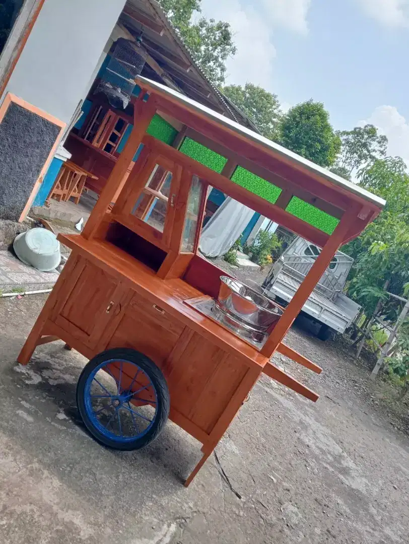 Grobak Mie ayam Bakso
