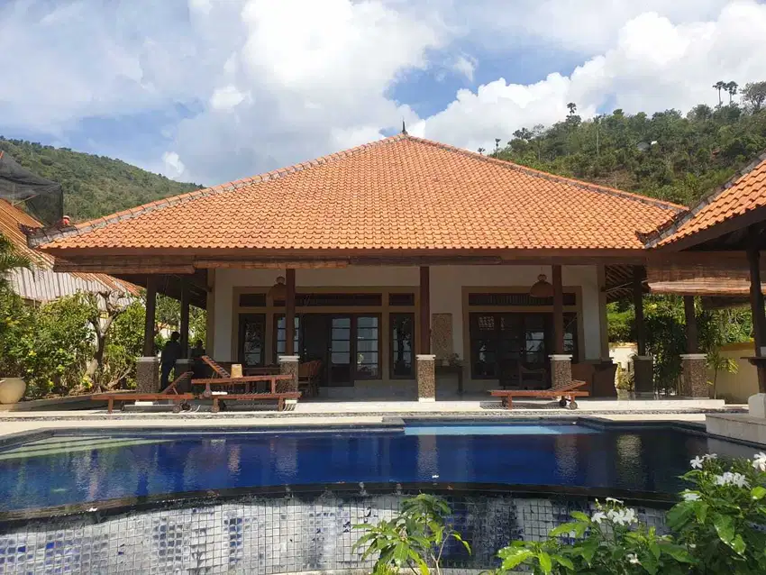 BEACHFRONT VILLA IN AMED BEACH KARANGASEM BALI