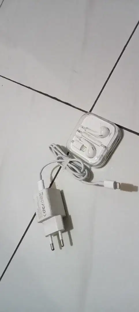 charger iphone tipeC fast charging 20W