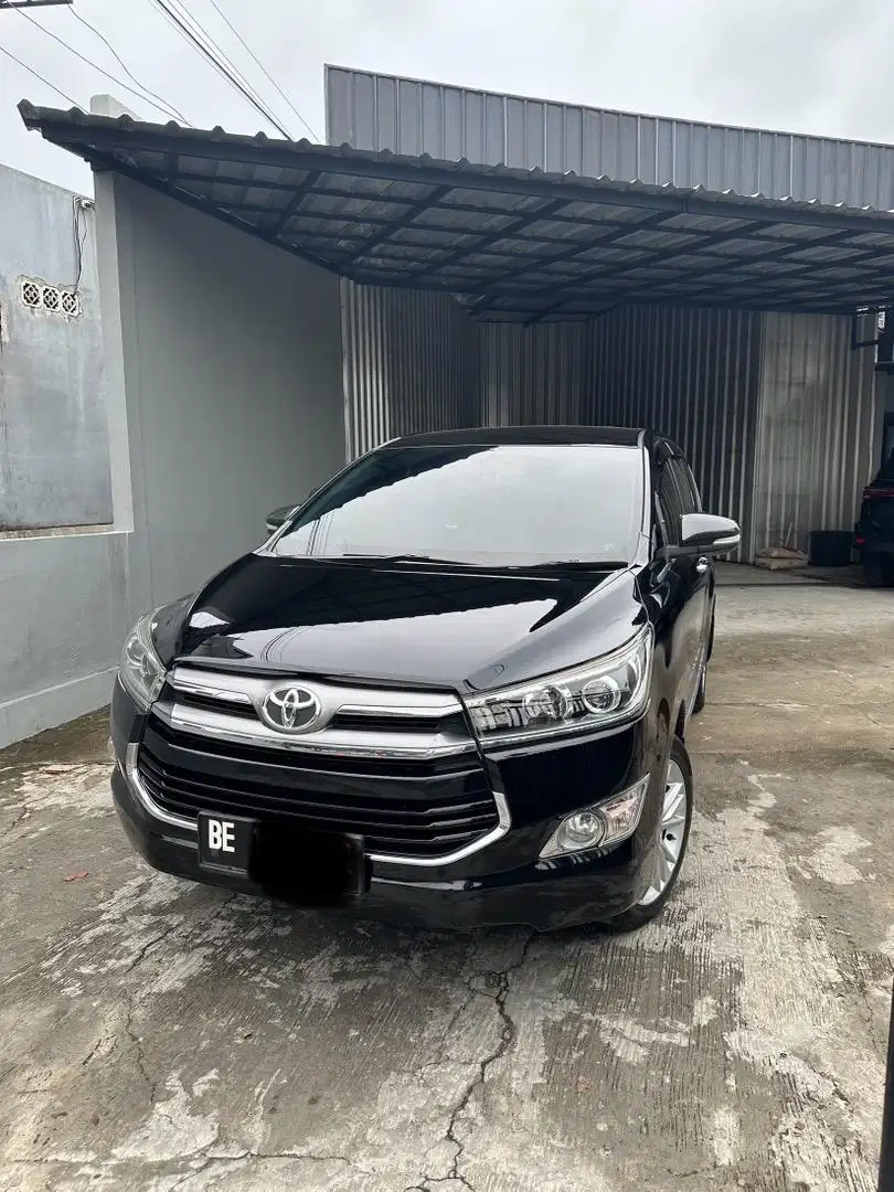 Kijang innova Q ( venturer ) 2.4 diesel matic original BE