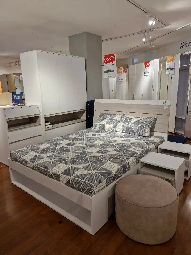 Bedset Carol 2 Promo Cicilan Bunga 1.99%