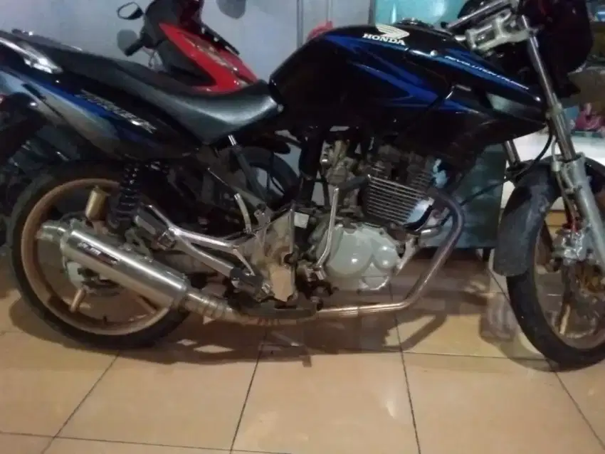 Tiger 2009.lengkap.tertib (plat K)