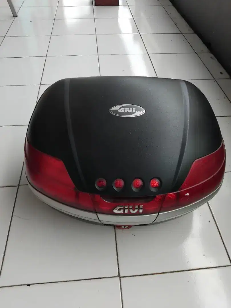 Jual box Givi V46 monokey sistem