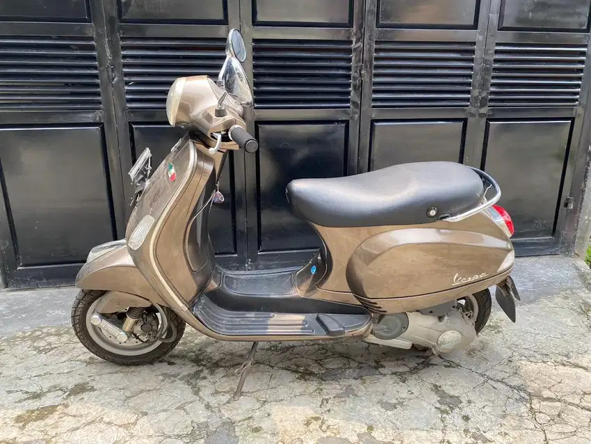 Vespa Piaggio LX150 3V