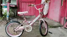 Jual sepeda anak cewek ring 16 merk wimcycle