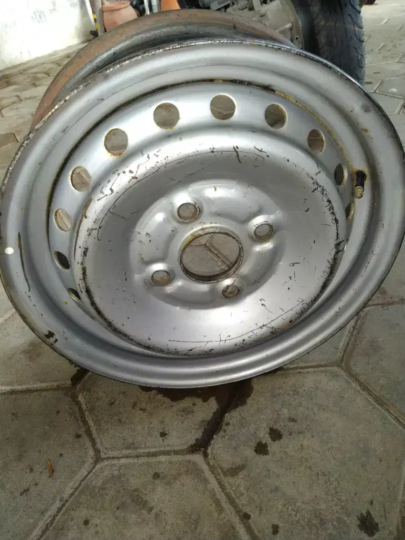 Velg xenia/Avanza R14