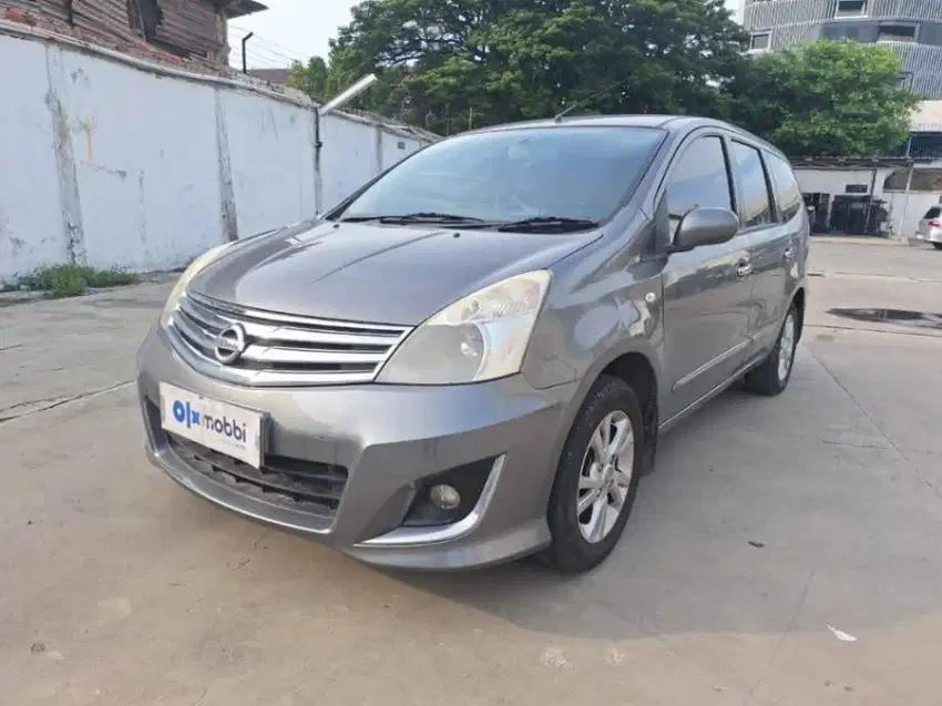 [OLXmobbi]  Nissan Grand Livina 1.5 XV Bensin-MT 2012 Abu-Abu