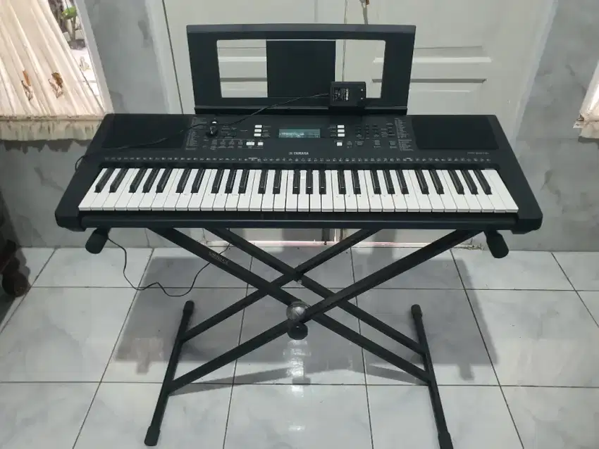 Yamaha PSR-E37 Digital Keyboard Designed by Yamaha Japan