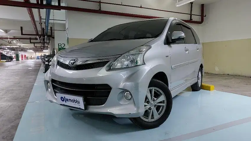 Toyota Avanza 1.5 Veloz Bensin-MT 2013 Silver /