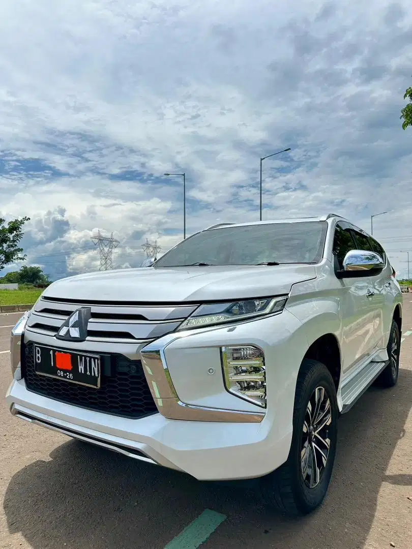 Jual santai Mitsubishi Pajero Sport Dakar 4x2 AT 2021