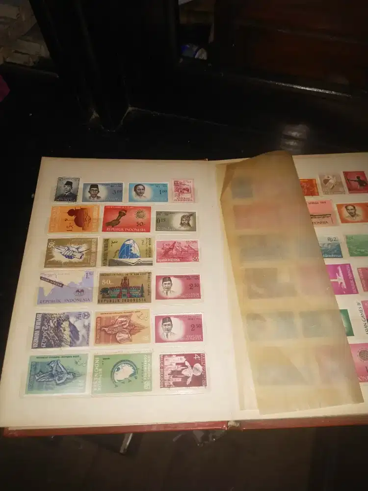 Prangko lama dalam dan luar negeri