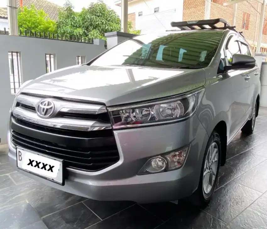 Innova 2.4 G M/T 2019