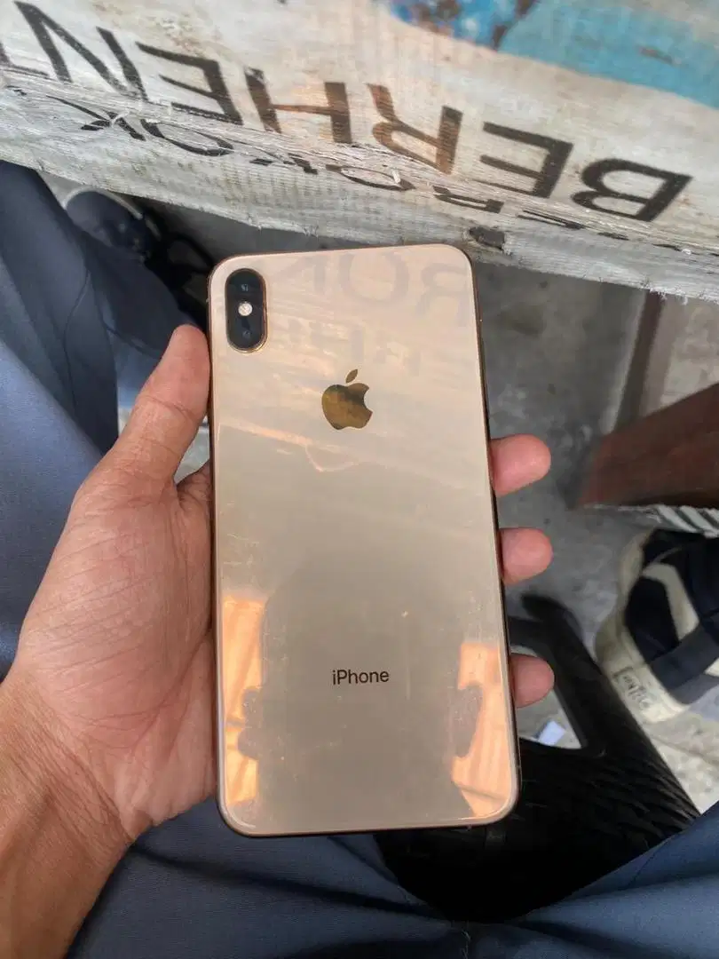 IPHONE XS MAX 64GB