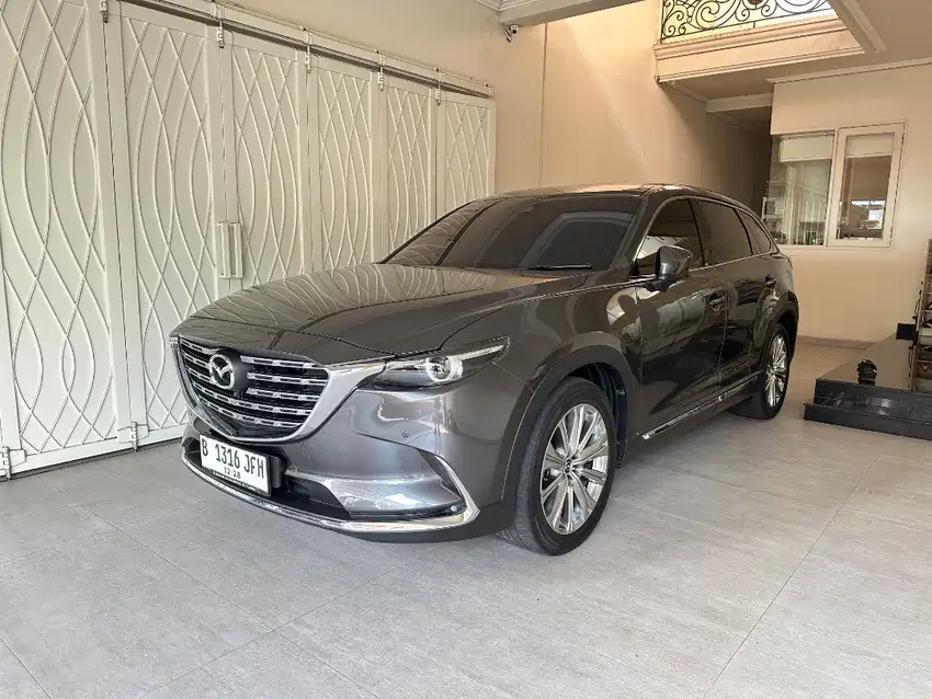 Mazda CX9 AWD (All Wheel Drive)