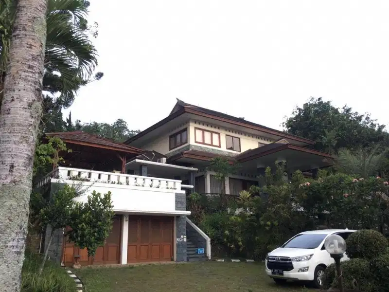 Villa Cantik di Cisarua Bogor Harga dibawah NJOP