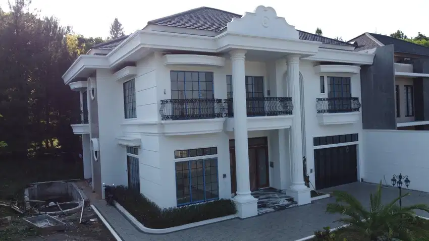 Dijual rumah mewah dalam cluster di Sentul City BOGOR