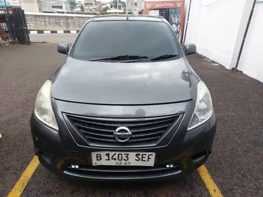 Nissan Almera 2013 MT