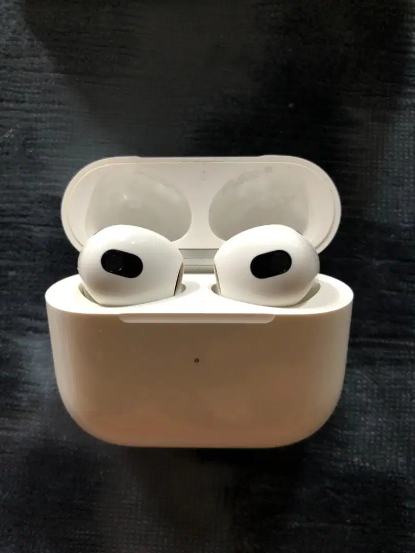 AirPods generasi 3