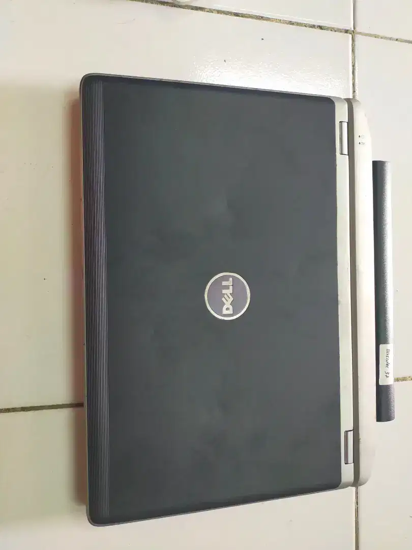 Laptop dell latitude E6220 core i5 ram 8gb buat admin olshop