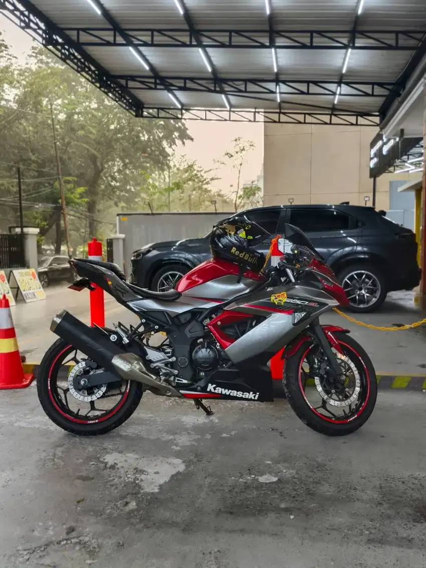 kawasaki ninja 250 sl tahun 2018 mulus