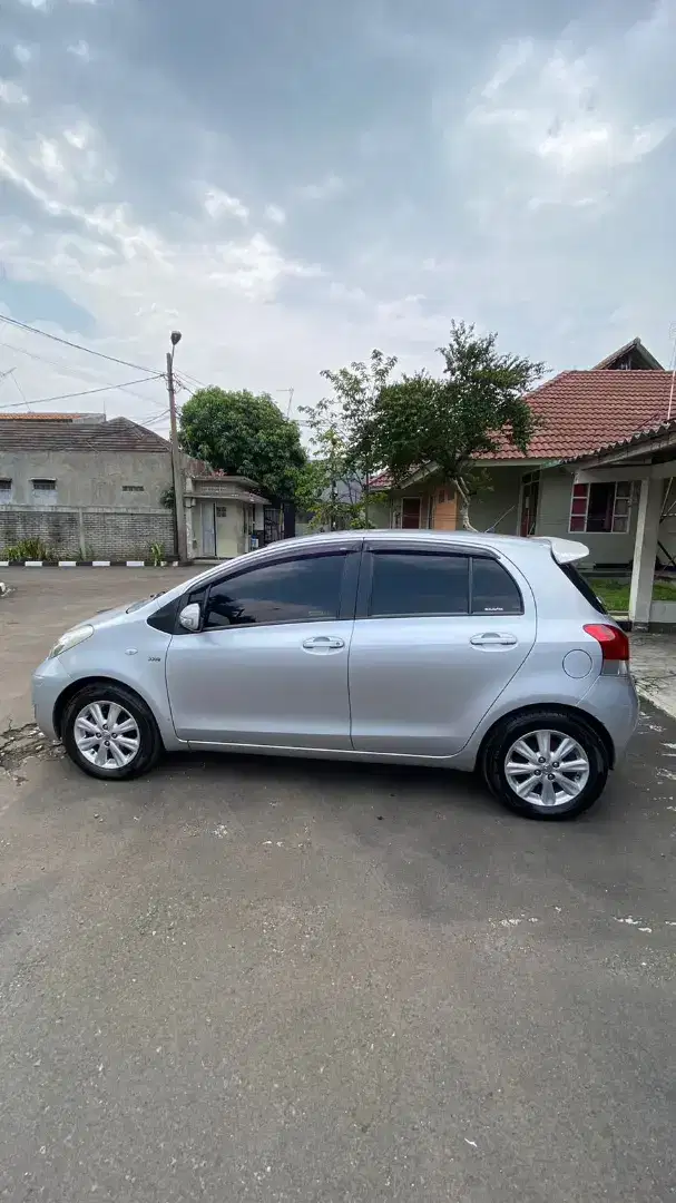 Yaris Type J Matic 2011