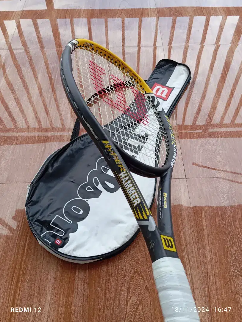 Raket tenis wilson hyoer hammer midplus 95