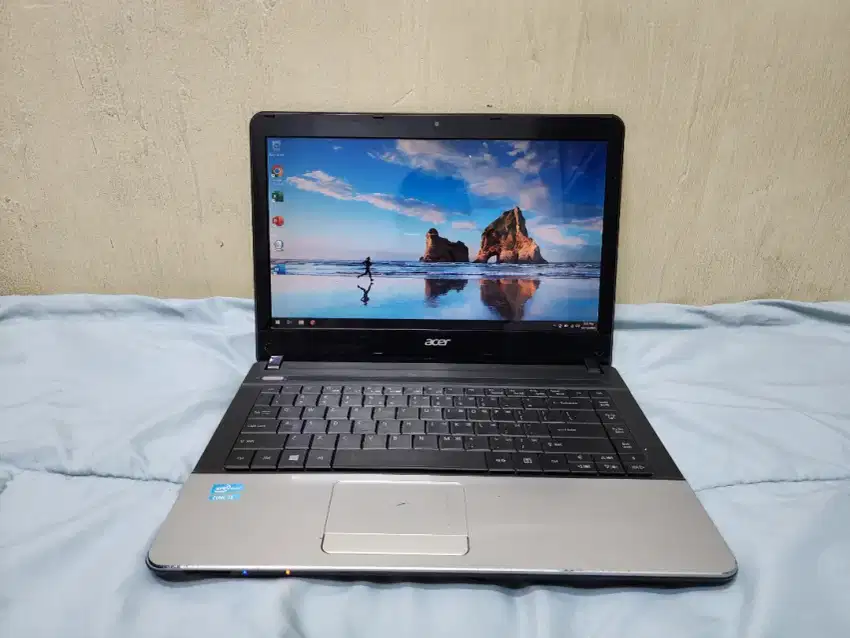 Laptop Acer E1-471 Core i3 Normal Tinggal Pakai