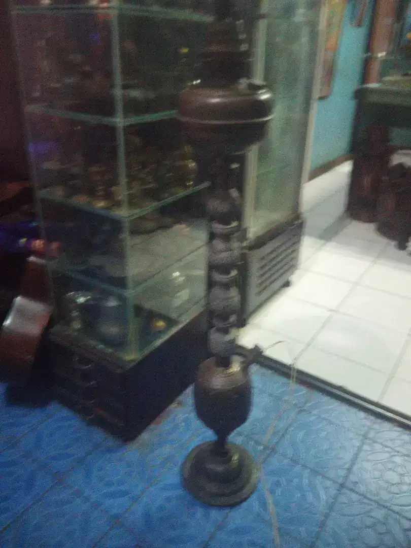 Lampu sudut standing