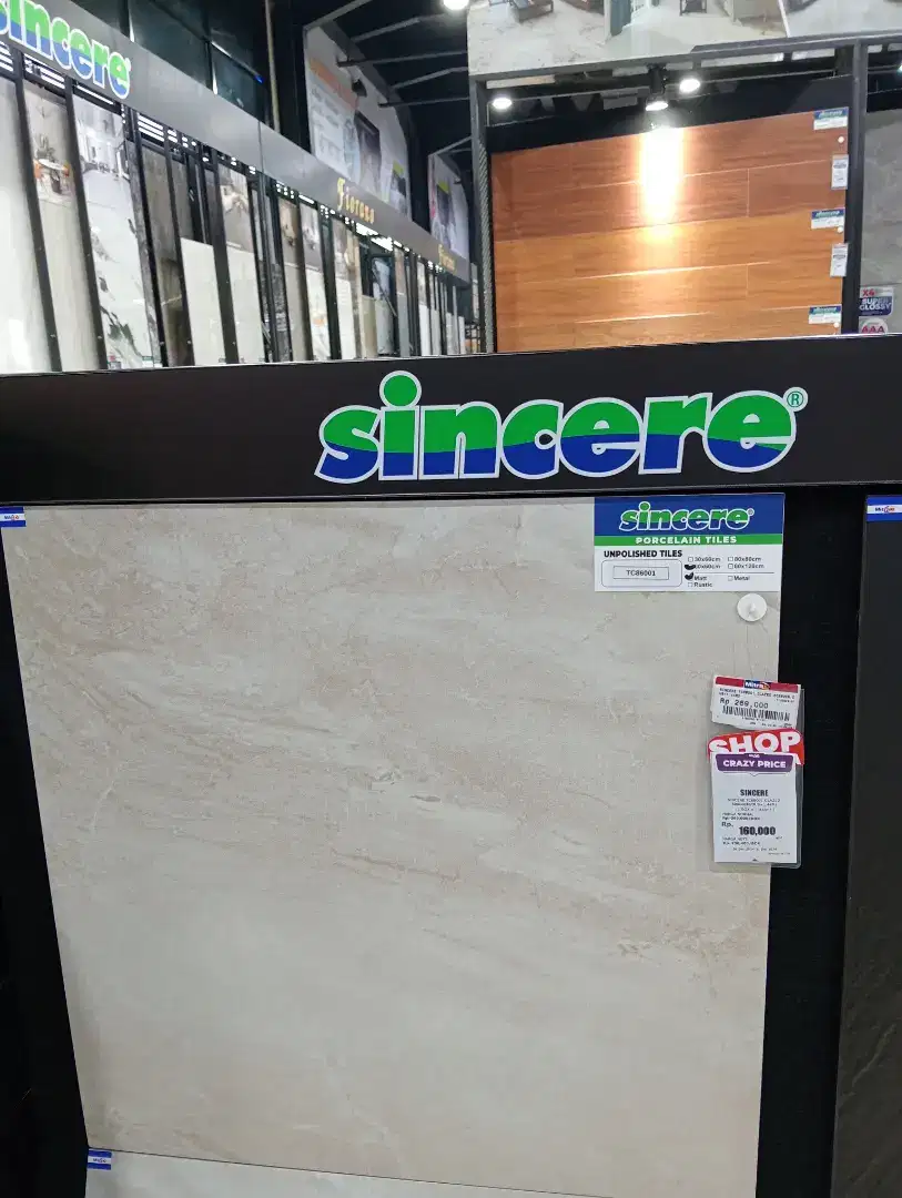 Granite tile 60x60 (harga sebelum diskon)