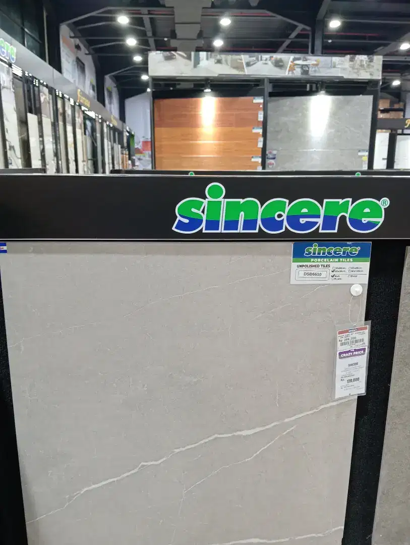 Granite tile 60x60 (harga sebelum diskon)