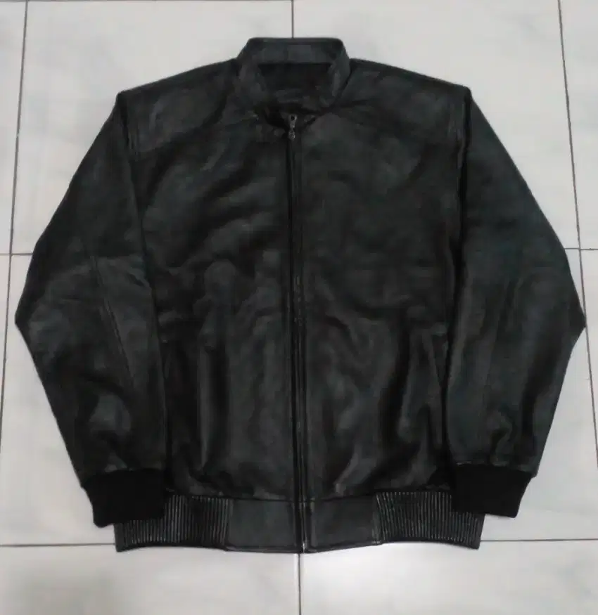 Jual jaket kulit ukuran L