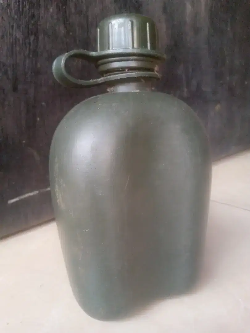 Botol Air Minum Tentara