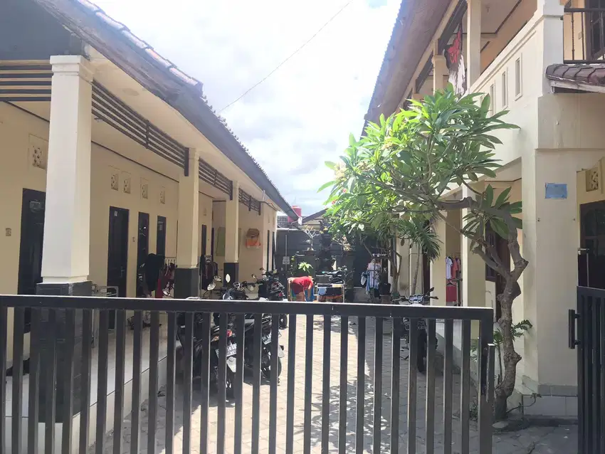 RUMAH KOST DIKAWASAN JALAN AKASIA - DENPASATR