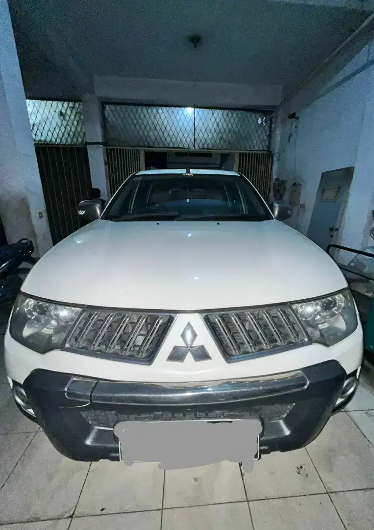 PAJERO SPORT EXCEED 2011