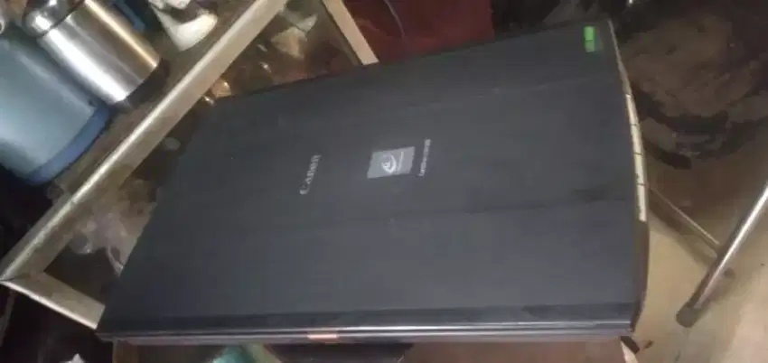 Scanner berkualitas kond hdp mgkn ada yg perlu se lg ada cpt murah sj