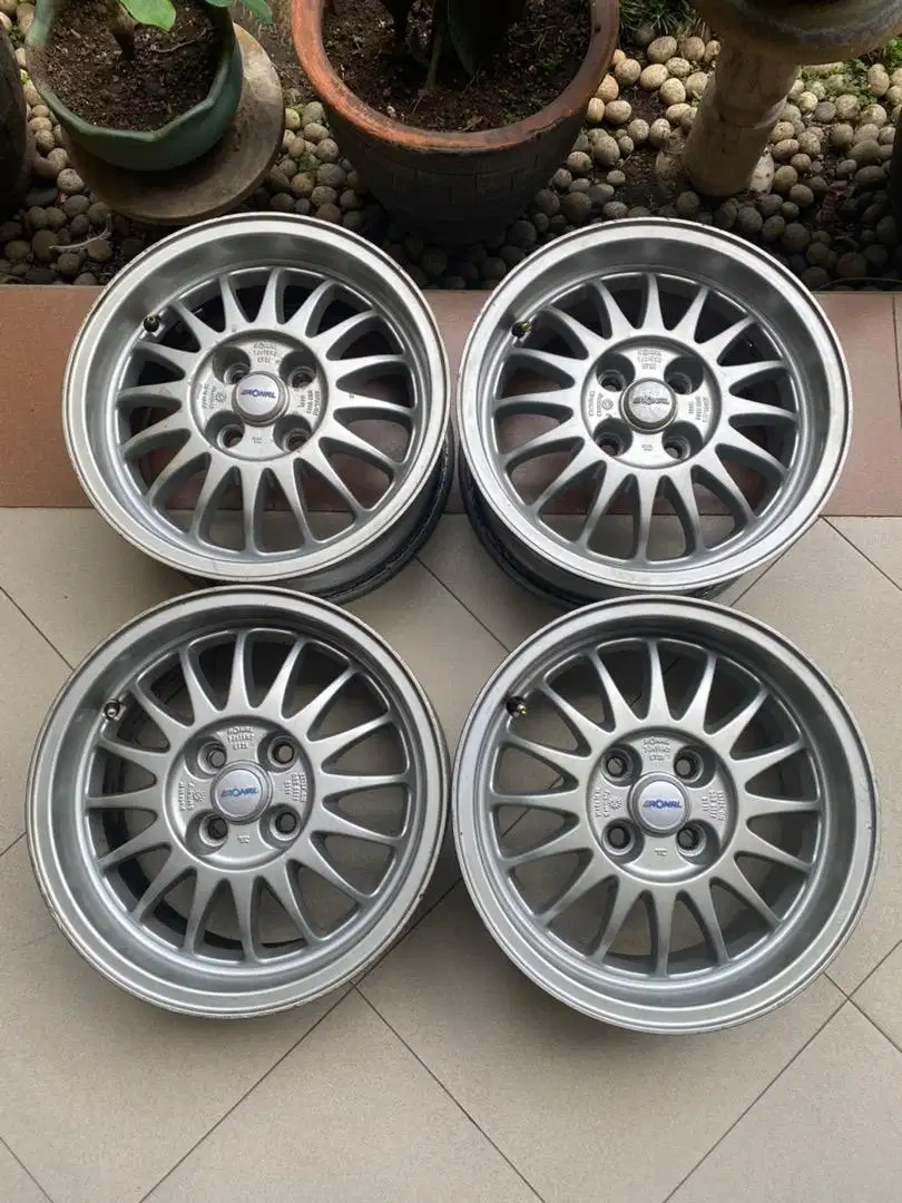 VELG RONAL R8 ORIGINAL R15 4x100 RARE