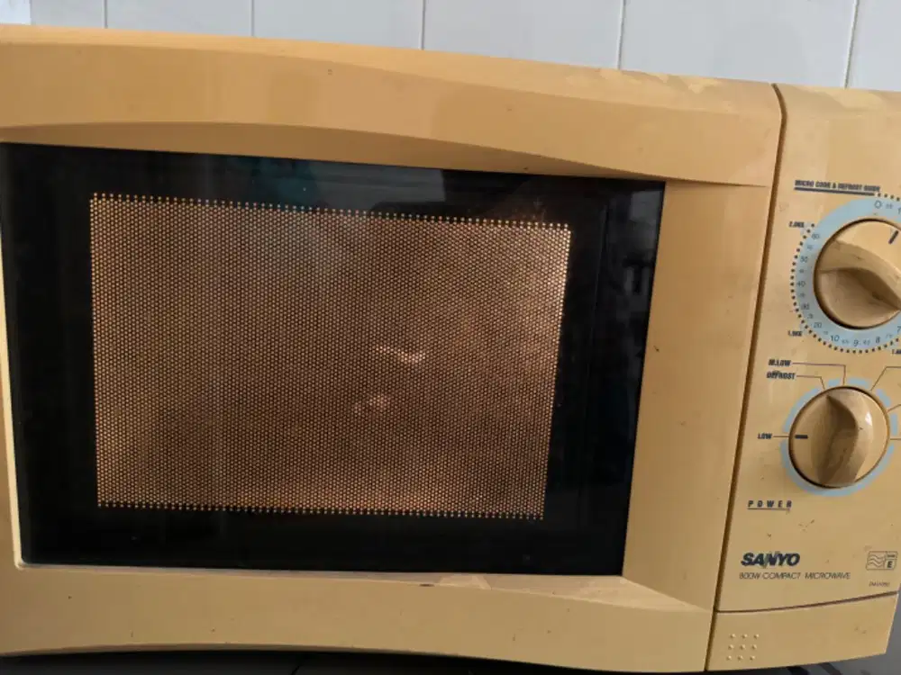 Microwave Sanyo