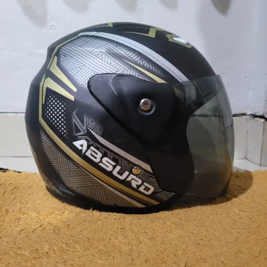 HELM BEKAS RASA BARU UHUYY!