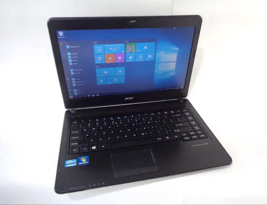 DISKON 40% Acer Travelmate P243 - Intel Core i3-3120M