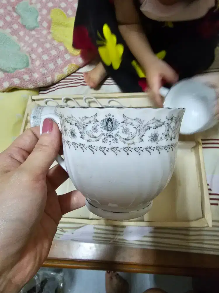 Cangkir antik 6pcs baru. Jadul