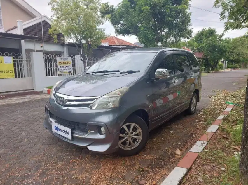 DP RENDAH Toyota Avanza 1.3 G Bensin-MT 2015 ABU-ABU wRL