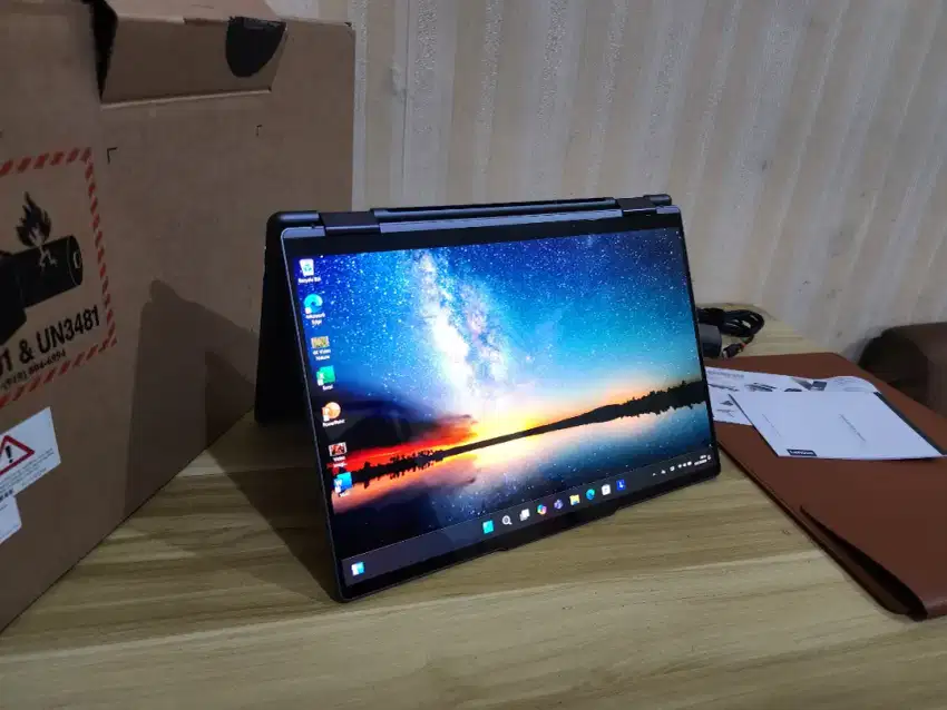 Laptop Yoga 7i i7 ram 16gb ssd 1TB Touch like Xps spectre x360 Zenbook