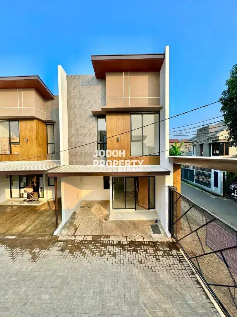 JUAL RUMAH DALAM CLUSTER EKSKLUSIF DEKAT MRT LEBAK BULUS