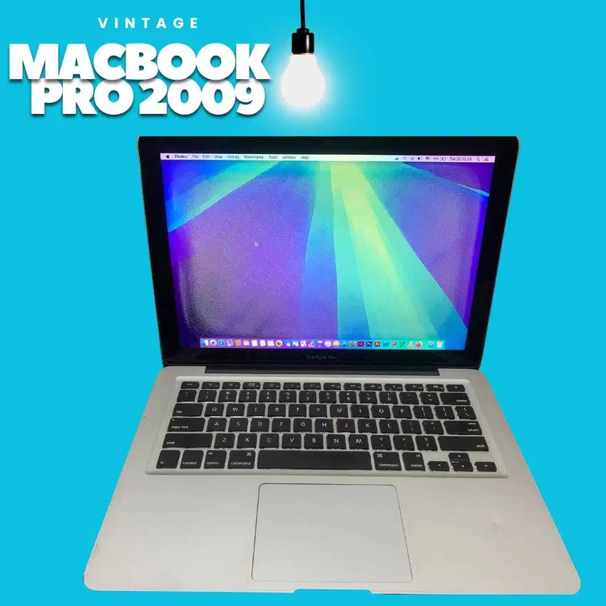 VINTAGE Macbook Pro 13in 2009 RAM 6GB HDD500GB Layar burik