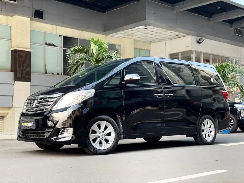 TOYOTA ALPHARD 3.5 Q AT 2012 HITAM