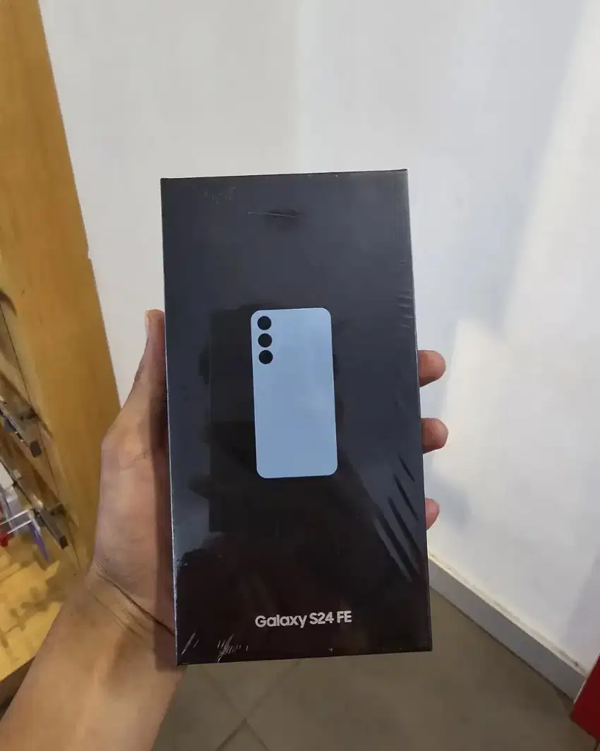 SAMSUNG S24FE 5G 16/512 NFC
