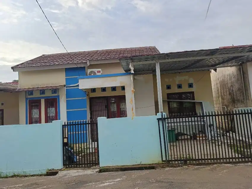 Jual rumah cocok untuk kos kosan kontrakan daerah kota palembang